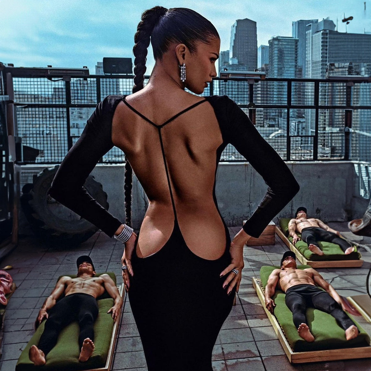European and American style women's clothing hot selling fashion sexy backless long sleeved floor sweeping dress long skirt