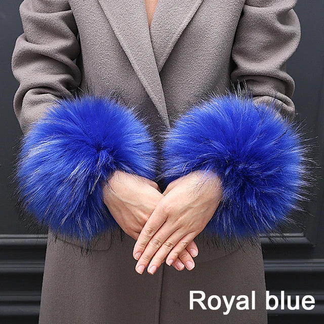 Warmer Faux Fur Plush Windproof cuff sleeve Wrist sleeve winter women Wristband Arms Gloves Accessories